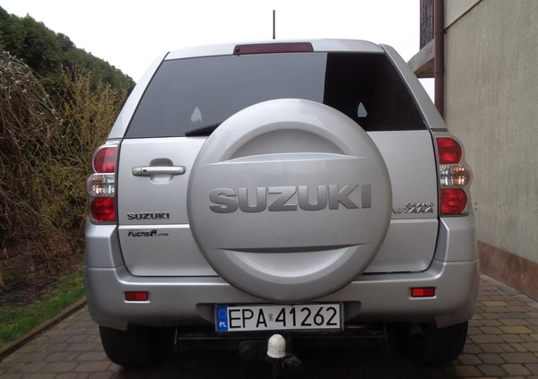 Suzuki Grand Vitara cena 31500 przebieg: 111000, rok produkcji 2010 z Pabianice małe 301